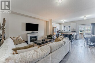 1226 Peelar Cres in Innisfil, ON - Building Photo - Building Photo
