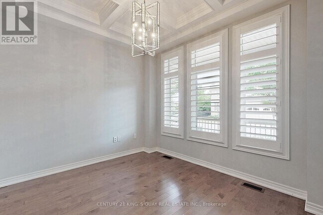 543 Bridgeview Rd in Oakville, ON - Building Photo - Building Photo