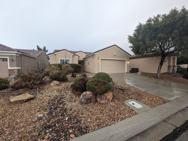 7521 Chaffinch St in North Las Vegas, NV - Building Photo - Building Photo