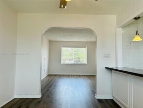 1330 SW 6th St in Miami, FL - Building Photo - Building Photo