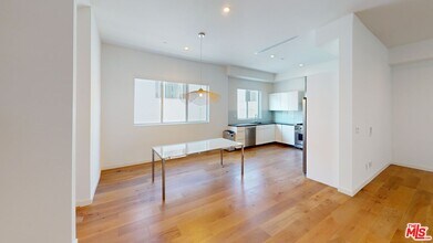 1715 Armacost Ave in Los Angeles, CA - Building Photo - Building Photo