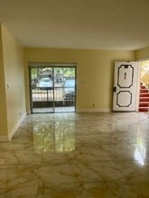 2015 Madison St in Hollywood, FL - Building Photo - Building Photo