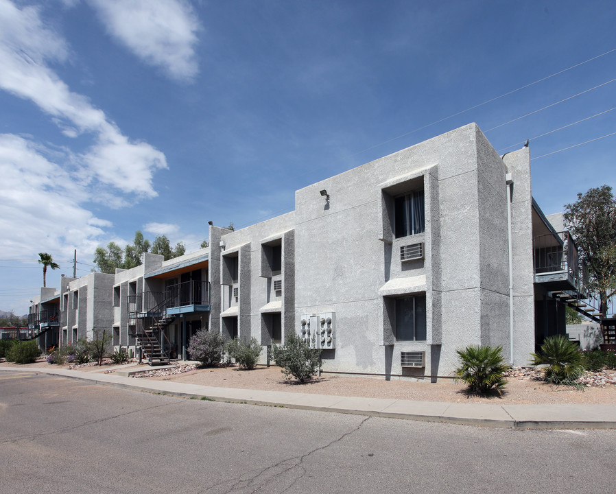 Mountain Casitas in Tucson, AZ - Foto de edificio