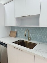 14420 NE 3rd Ct, Unit 14422 North Miami in Miami, FL - Building Photo - Building Photo