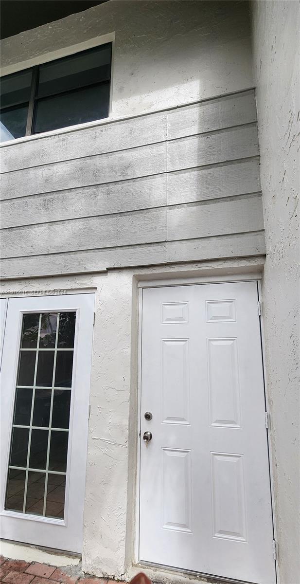 11321 SW 65th St in Miami, FL - Building Photo - Building Photo