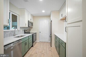 10264 Redtail Ct-Unit -10264A in New Market, MD - Building Photo - Building Photo