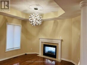 183 Frank Endean Rd in Richmond Hill, ON - Building Photo - Building Photo