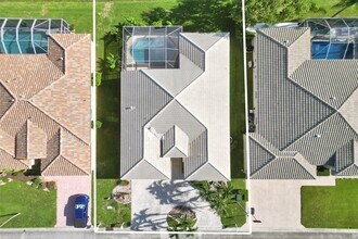 5977 NW 73rd Ct in Parkland, FL - Building Photo - Building Photo