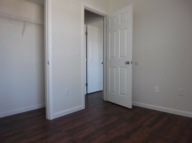 4190 Otter Creek Dr in Amelia, OH - Foto de edificio - Building Photo
