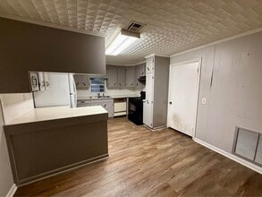 615 E Butler St in Rayne, LA - Building Photo - Building Photo