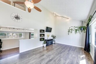 3114 Timber Hill Ln in Aurora, IL - Building Photo - Building Photo