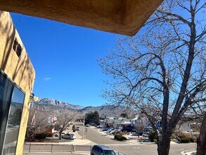 12205 Haines Ave NE, Unit Haines Apartments in Albuquerque, NM - Foto de edificio - Building Photo