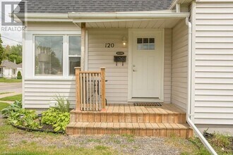 120 Brampton Rd in London, ON - Building Photo - Building Photo