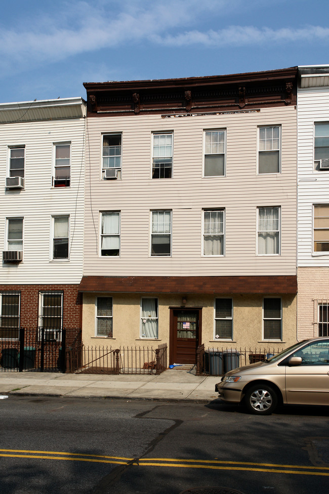 646 6th Ave in Brooklyn, NY - Building Photo - Building Photo