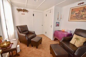 58 S East St in Amherst, MA - Building Photo - Building Photo