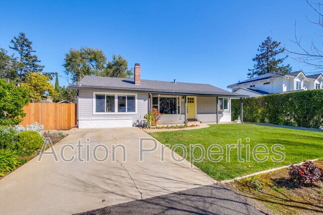 485 Benvenue Ave in Los Altos, CA - Building Photo - Building Photo