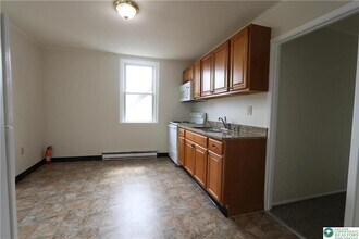 504 Pennsylvania Ave in Bangor, PA - Building Photo - Building Photo