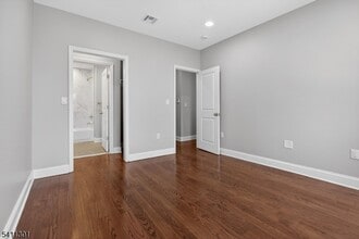 579 S 12th St in Newark, NJ - Foto de edificio - Building Photo