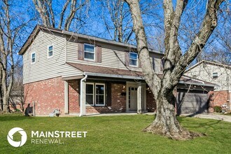 1854 Lindenhall Dr in Loveland, OH - Foto de edificio - Building Photo