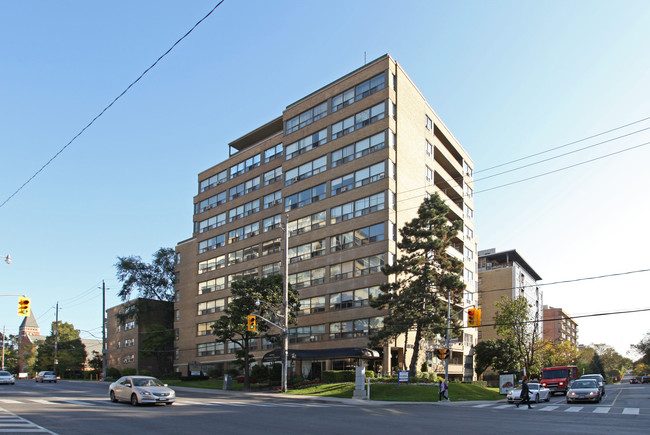 Northview Terrace Apartments in Toronto, ON - Building Photo - Building Photo