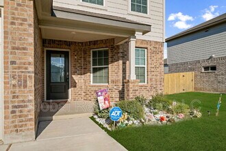 626 Diamond Shls in Cibolo, TX - Building Photo - Building Photo