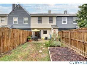 2226 High Bush Cir in Glen Allen, VA - Building Photo - Building Photo