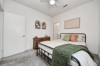 4810 Martin Oaks Ln in Houston, TX - Building Photo - Building Photo