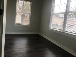 1667 Parktown Pl in Memphis, TN - Building Photo - Building Photo
