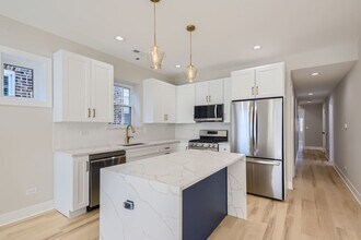 4908 N Rockwell St in Chicago, IL - Building Photo - Building Photo