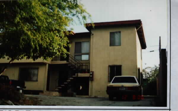 1911 New Jersey St in Los Angeles, CA - Building Photo