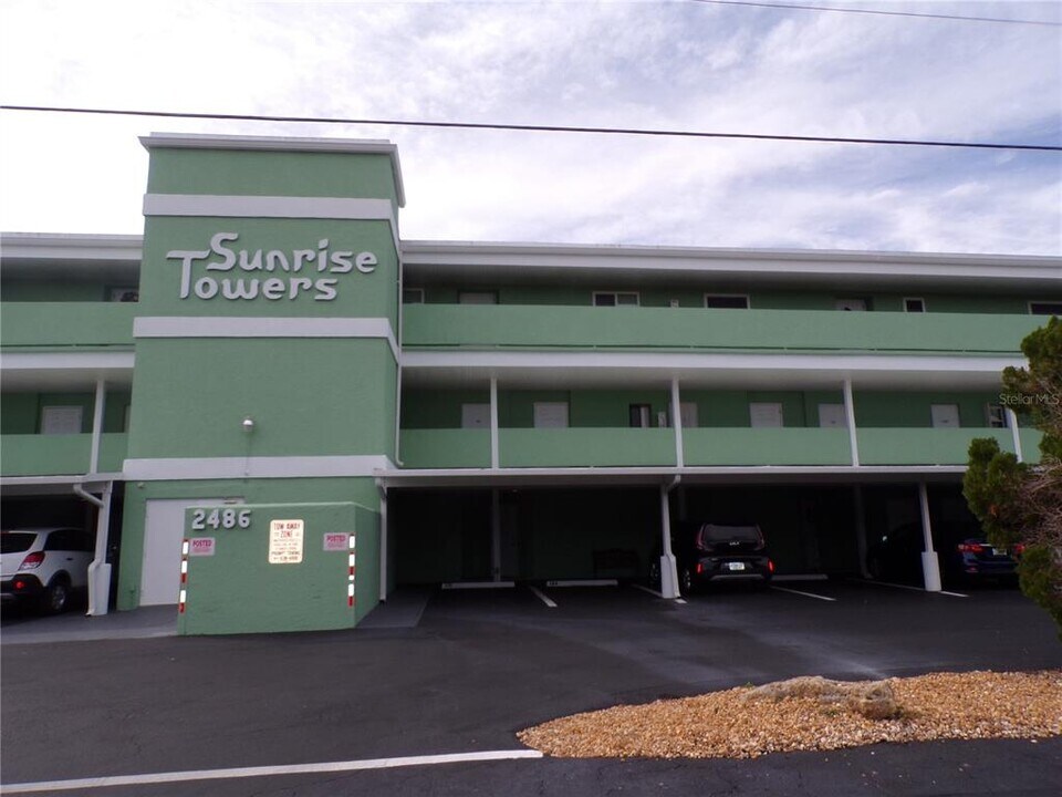 2486 Caring Way in Port Charlotte, FL - Building Photo