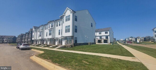 296 Ensemble Wy in Frederick, MD - Building Photo - Building Photo