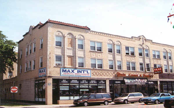3916-3924 W Lawrence Ave