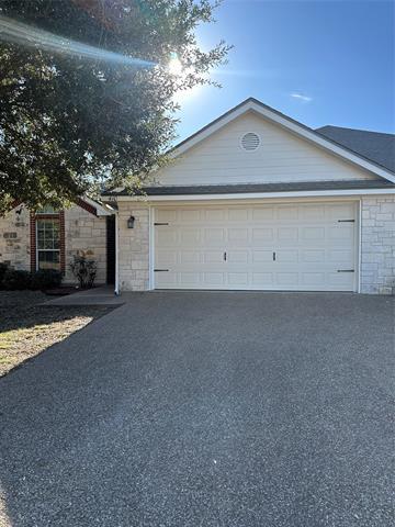 410 Prosperity Trail in McGregor, TX - Building Photo - Building Photo