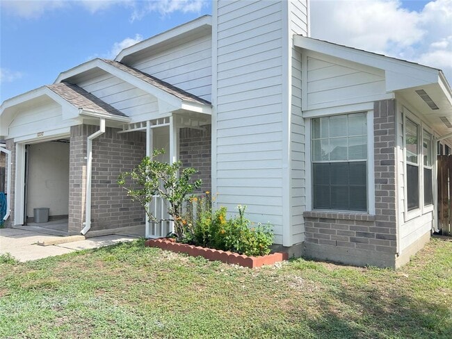 12242 Westlock Dr in Tomball, TX - Foto de edificio - Building Photo
