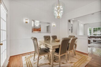 3255 Gina Pl in Woodbridge, VA - Building Photo - Building Photo