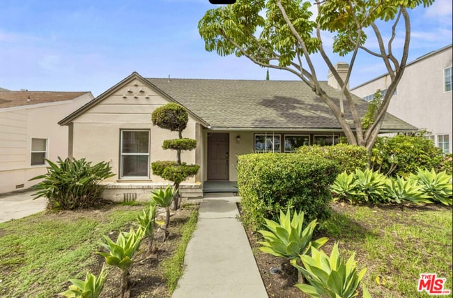 property at 1511 Edris Dr