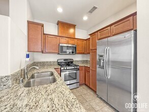 5071 Tranquil Way in Oceanside, CA - Building Photo - Building Photo