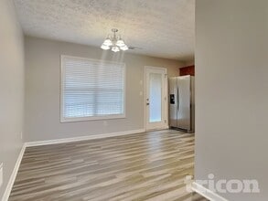 38 Ann Cir in Cartersville, GA - Foto de edificio - Building Photo