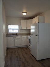 3224 SE Rockwood St, Unit 3224 in Portland, OR - Building Photo - Building Photo