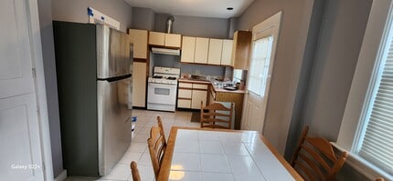 705 Liberty St in Braintree, MA - Building Photo - Building Photo