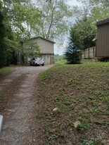 535 School Rd, Unit Ground Floor #100 in Asheville, NC - Building Photo