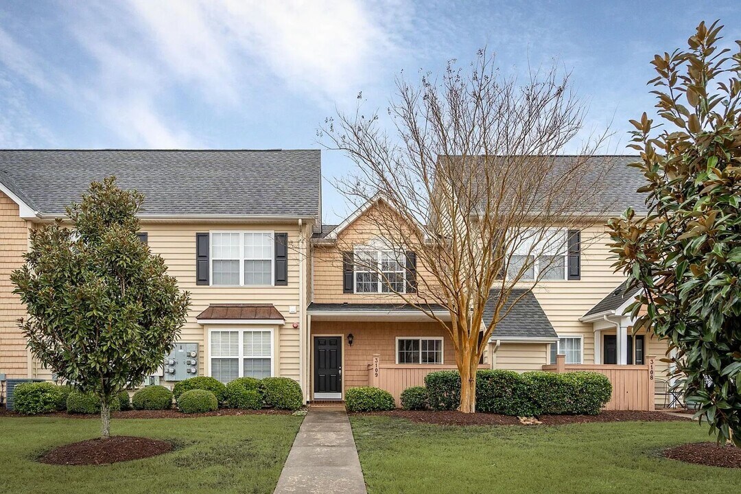 3109 Craig End in Williamsburg, VA - Building Photo