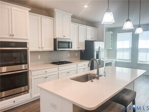 14352 Colonyhouse Blvd in Midlothian, VA - Building Photo - Building Photo