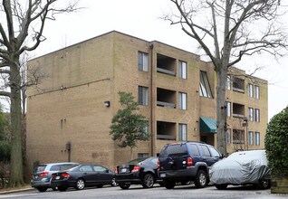 The Arbor in Washington, DC - Building Photo - Building Photo