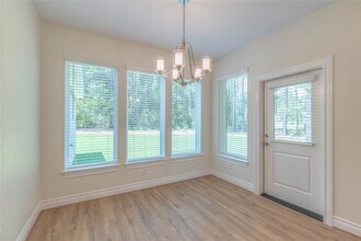 12871 Oak Barrel Rd in Willis, TX - Building Photo - Building Photo