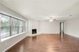 7511 West Gate Blvd in Austin, TX - Building Photo - Building Photo