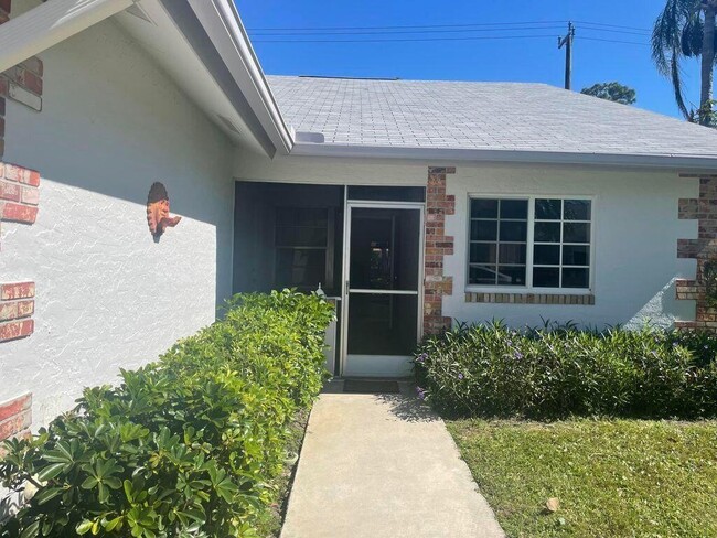 187 Bent Arrow Dr in Jupiter, FL - Building Photo - Building Photo