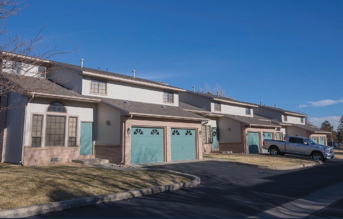 2182 35th Avenue Ct in Greeley, CO - Foto de edificio