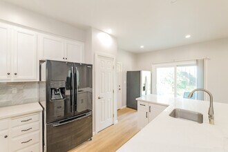 139 Gibson Ave in Bay Point, CA - Building Photo - Building Photo